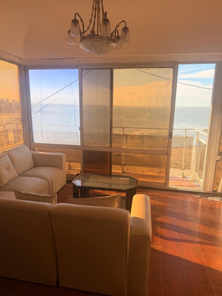 VENTA - PISO 4 AMBIENTES - VISTA PLENA AL MAR