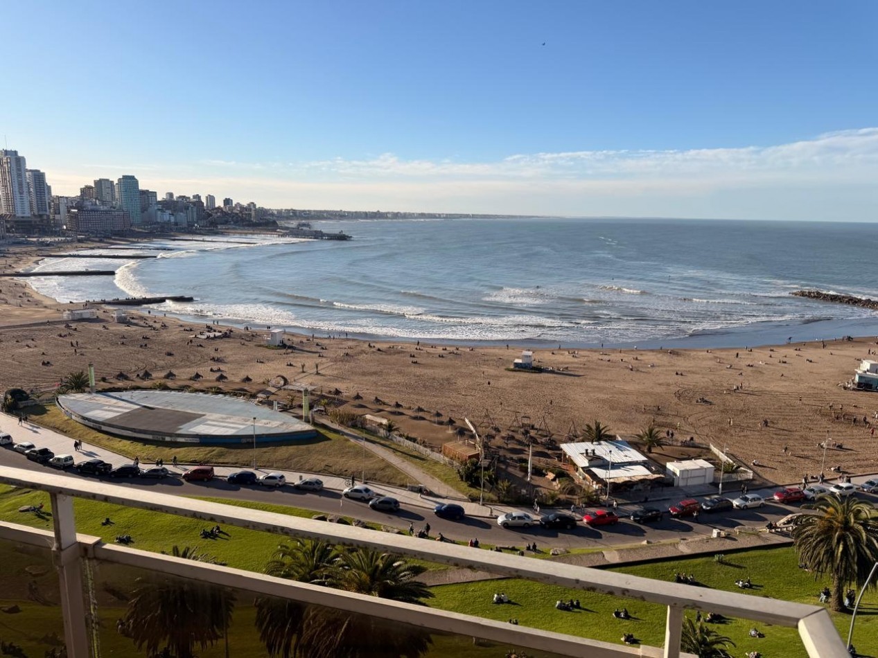 VENTA - PISO 4 AMBIENTES - VISTA PLENA AL MAR