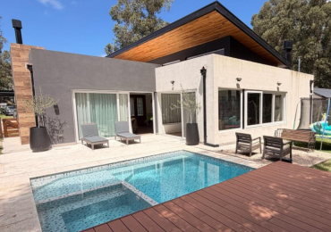 VENTA - EXCLUSIVA CASA - BARRIO PRIVADO ARENAS DEL SUR