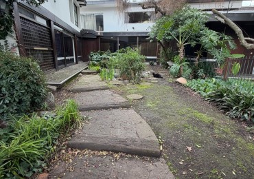Exclusiva casa de 4 ambientes y diseño Japones en el corazon de Los Troncos